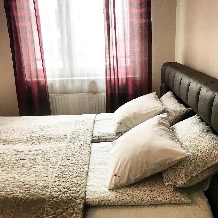 Senator Warsaw Apartments Польша