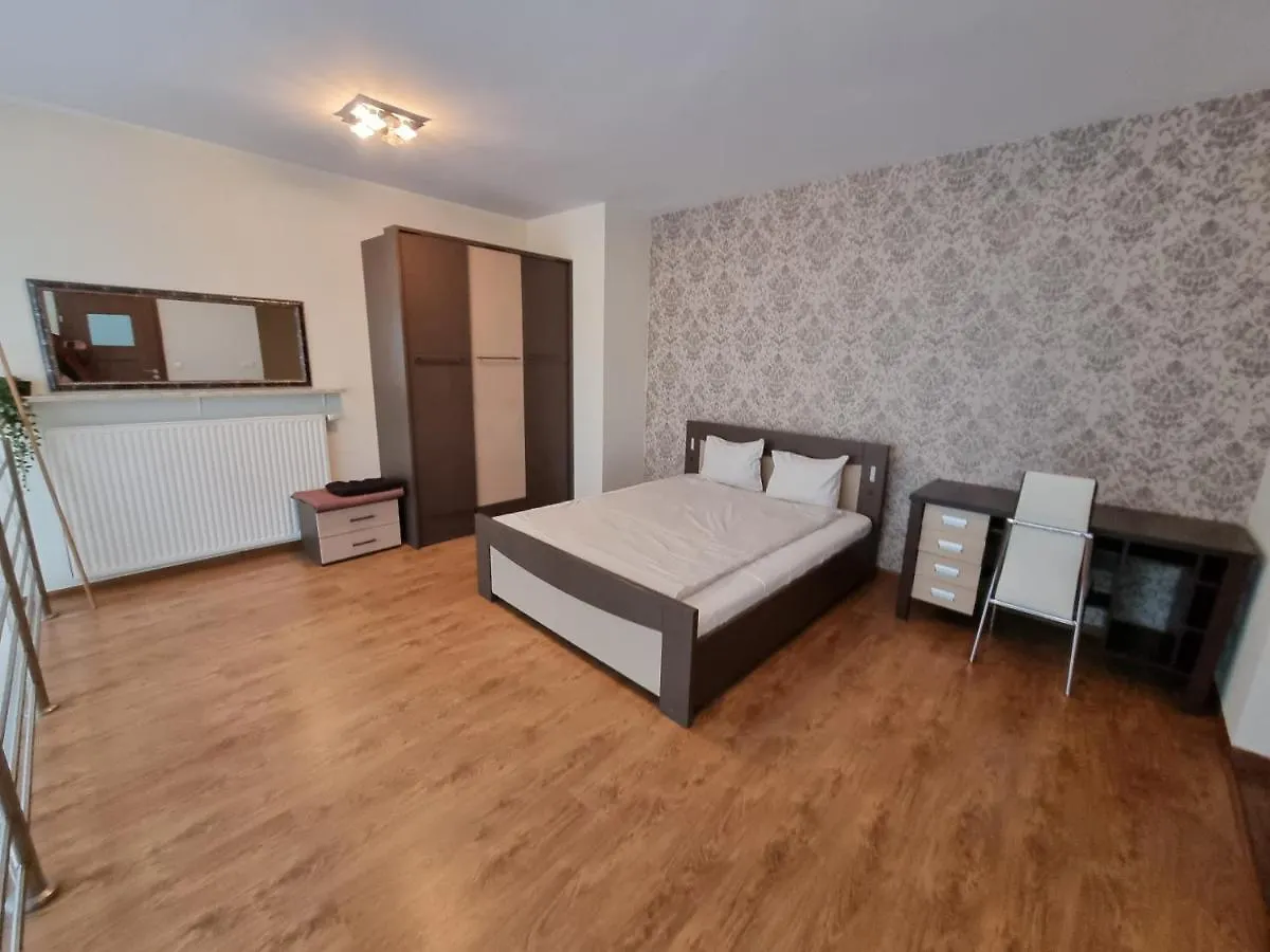 Senator Warsaw Apartments