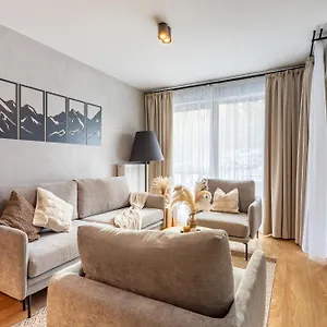 https://apt-mountain-tree-apartament-c27-apart-invest.szklarskaporebahotels.net