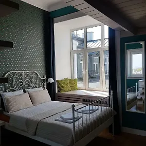 Apartment Na Wilczej, Warsaw